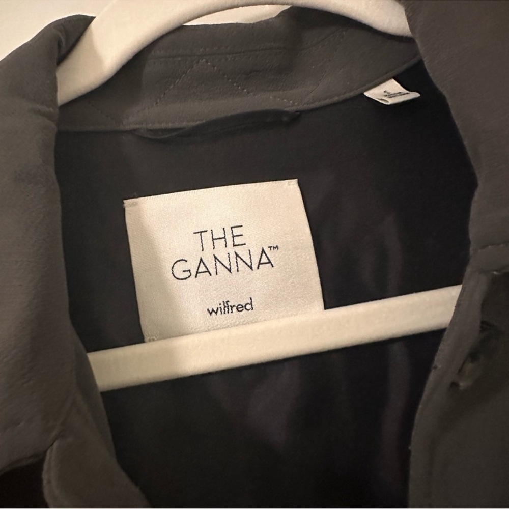Aritzia Ganna shirt jacket size small - Picture 2 of 3